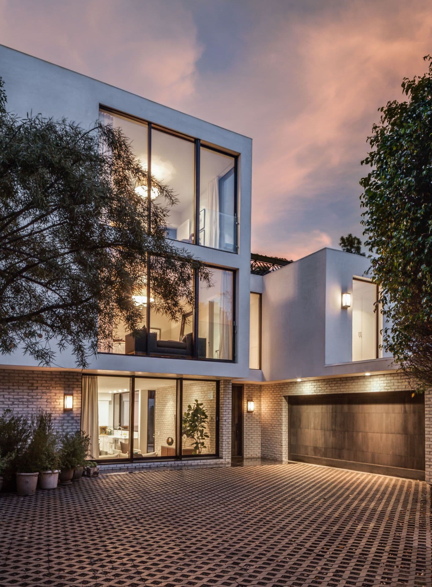 Chateau Marmont full view